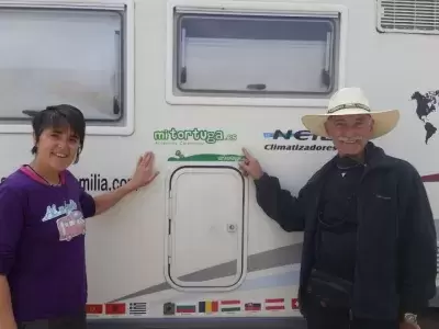 BIEN SUR COMME PETIT EST LE MONDE