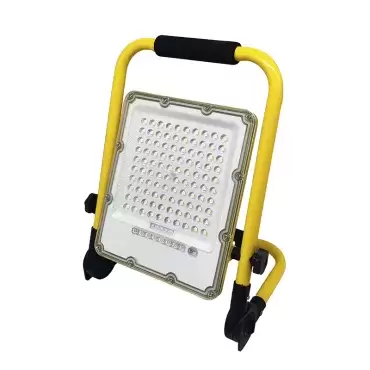 Projecteur Led rechargeable 50W avec batterie Lithium LiFePO4 3,2V, support pliable, polyvalent, camping, caravaning et 4x4 terrestre.