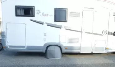 Hublot 40x40 camping car - Équipement caravaning