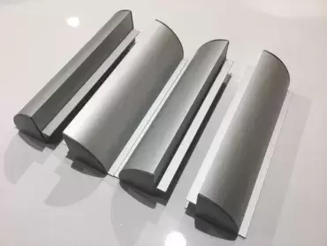 Support en aluminium de 20 cm avec couvercles pour panneau solaire