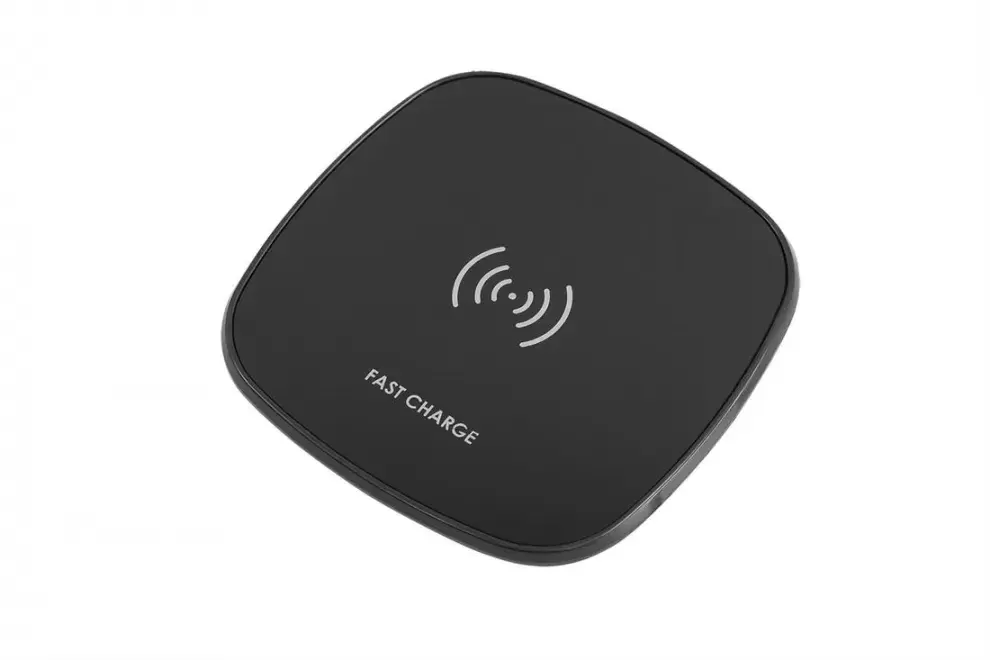 Cargador de telefonos móviles inalámbrico a 12V para caravanas, autocaravanas, camper y 4x4 overland
