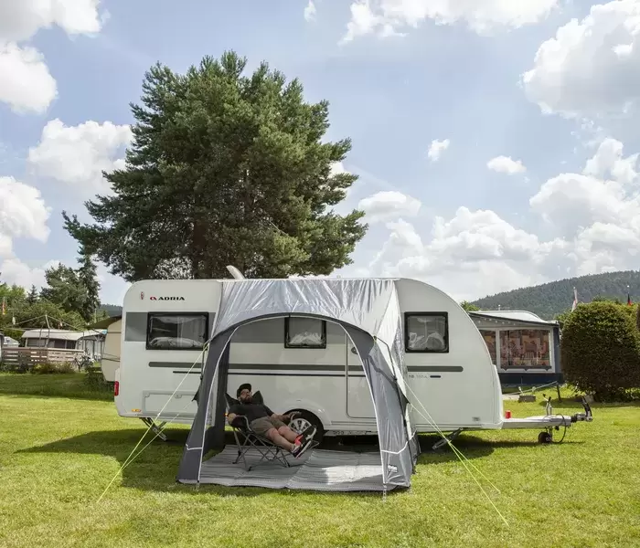 Avance toldo universal 260 cm de ancho para caravanas, autocaravanas, camper y 4x4 overland.